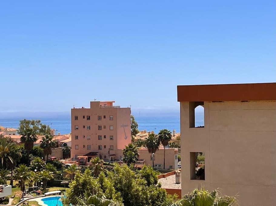 Benalmadena Costa Malaga Apartamento Muy Acogedor Con Vistas Al Mar Terraza Gigante Para Verano E Invierno Parking Eksteriør billede